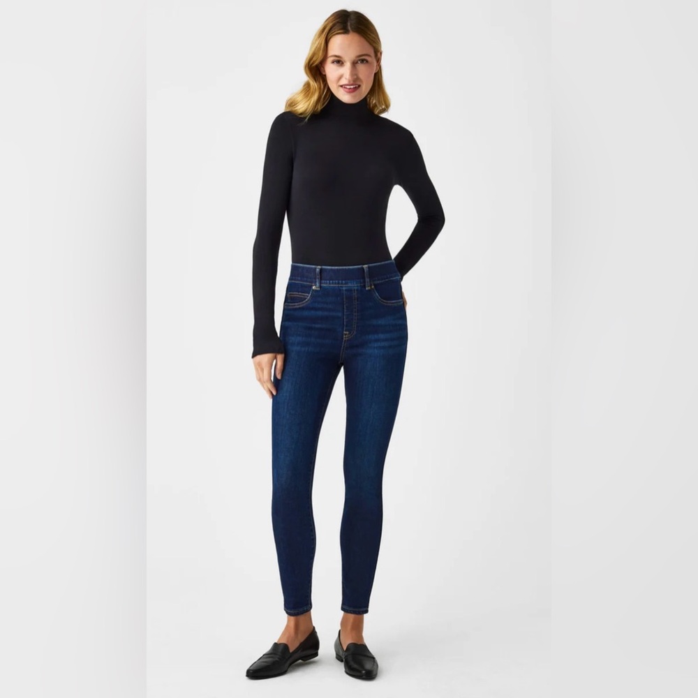 Spanx Skinny Ankle Jeans - Like New!!